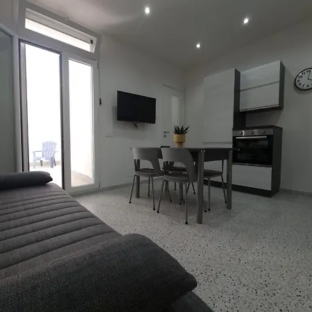 Private House 14